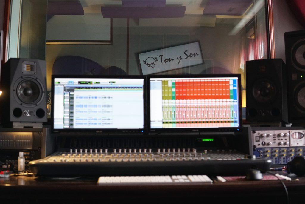 Equipo profesional de grabación