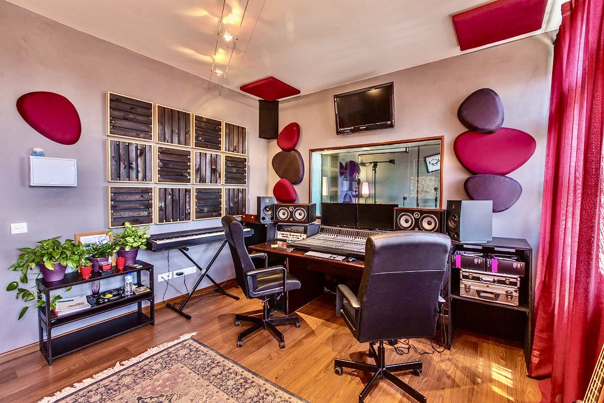 Instalaciones Ton y Son 2